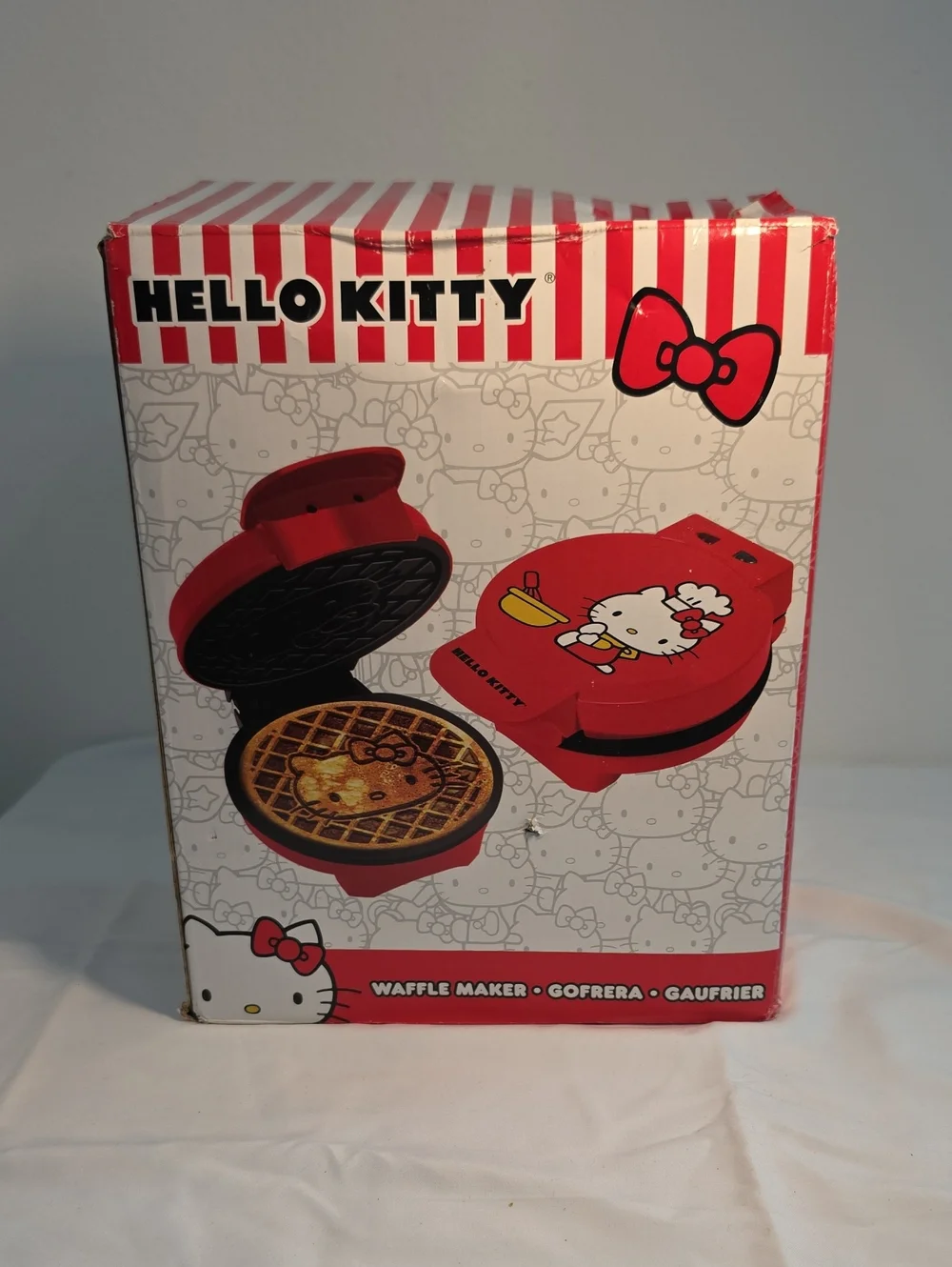 Hello Kitty Waffle Maker